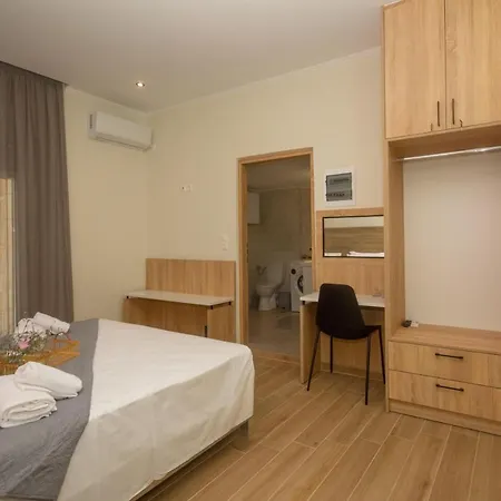 Arismari House Apartamento